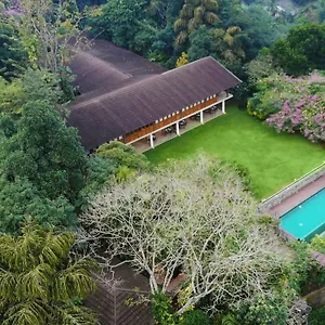 https://kings-pavilion-kandy.kandyhotelsnow.com